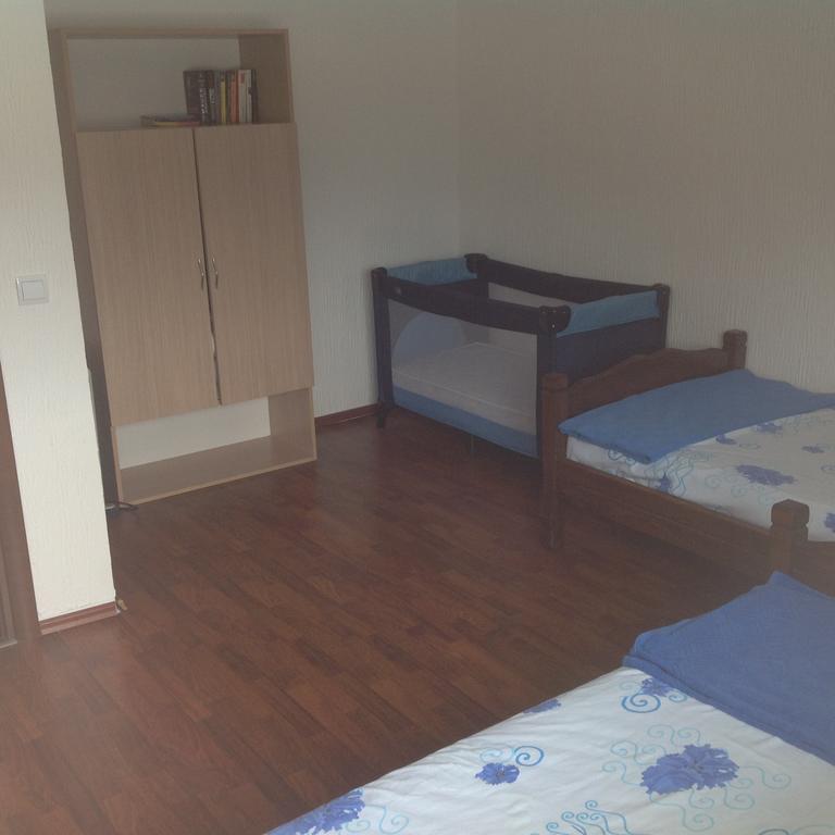 Guest House "Paradise" Tivat Buitenkant foto